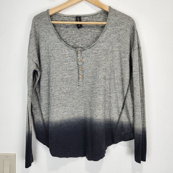 Gramicci Striped Top Womens XS Grey Dip Dyed Dolman Sleeve Henley Scoop Neck - Picture 2 of 8